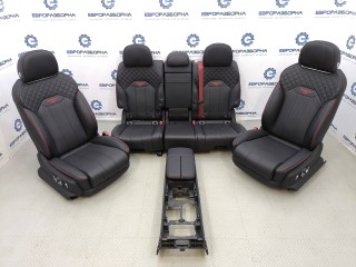 салон (комплект сидений) Bentley Bentayga 1 поколение [рестайлинг] 4V1 2023, 4.0 л., TFSI, DCU, бензин, АКПП, темно-зеленый перламутр, внедорожник 5 дв., полный привод, правый руль