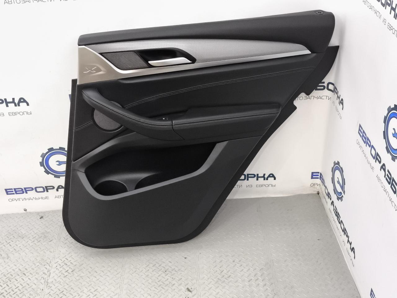 обшивка двери задняя правая BMW X3 G01 2019, 2.0 л., B48 B20 A, бензин, АКПП, 475 black-sapphire metallic, полный привод, правый руль, 51427940272, 7940272 - фото №1