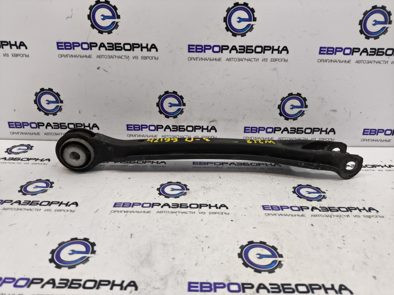 рычаг задний нижний Mercedes-Benz CLS-Класс C218/X218 W218 2012, 3.0 л., CDi, дизель, АКПП, передний привод, A2043521205 - фото №1