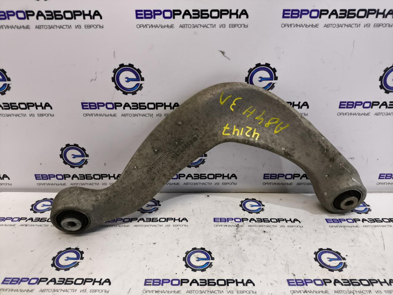 рычаг задний левый Audi A8 D4/4H 2011, 3.0 л., TDi, дизель, АКПП, передний привод, 8K0505323H - фото №1