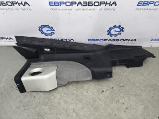 планка под капот Audi R8 42 420 2008, 4.2 л., TFSI, BYH, бензин, АКПП, купе, передний привод, 420864138