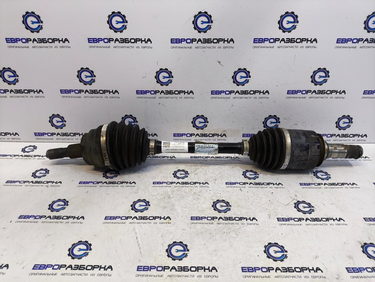 полуось передняя левая (приводной вал, ШРУС) Mercedes-Benz GLS-Класс X166 2018, 3.0 л., CDi, дизель, АКПП, передний привод, A1663303300 - фото №1