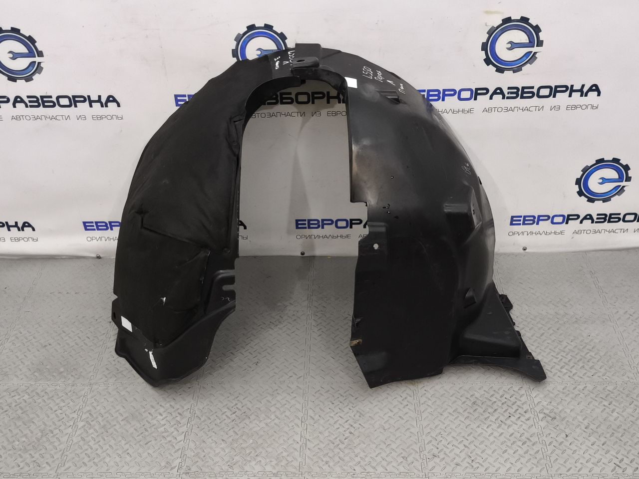 защита арок передняя левая (подкрылок) Land Rover Discovery Sport 1 поколение L550 2017, 2.0 л., дизель, АКПП, передний привод, LR073060, FK7216A574AD, FK7216A579AE, LR073062 - фото №1
