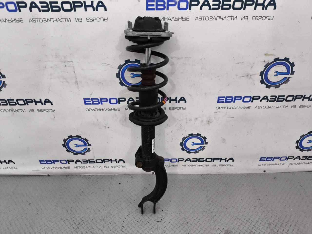 амортизатор передний Audi A6 4G/C7 2012, 3.0 л., TDi, дизель, АКПП, передний привод, 4G0413031AF - фото №1