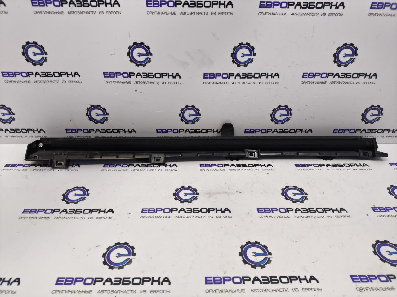 шторка солнцезащитная двери задней правой Renault Scenic 3 поколение 2009, АКПП, передний привод, 86270A00058 - фото №1