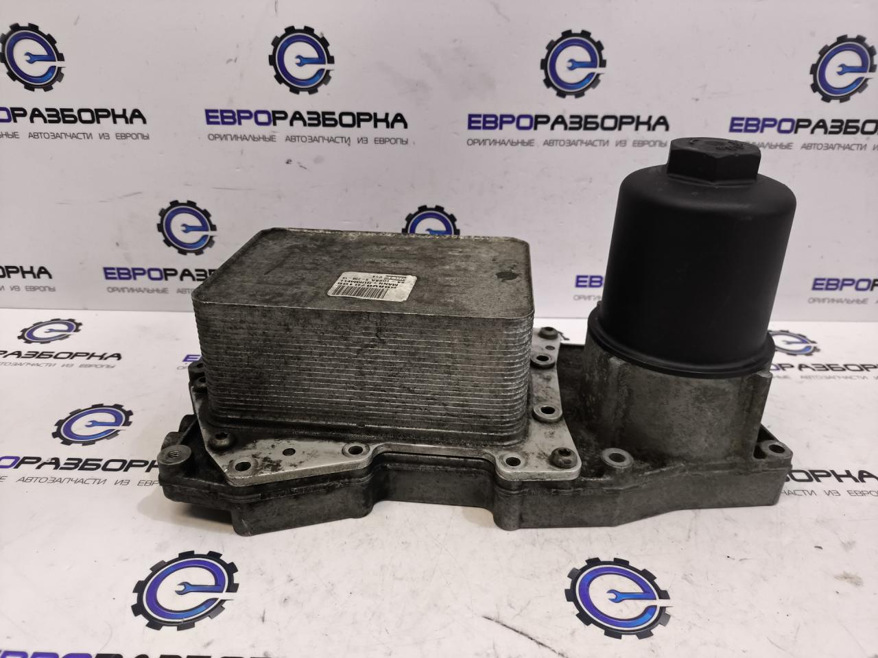 корпус масляного фильтра Land Rover Range Rover 4 поколение L405 2013, 4.4 л., дизель, АКПП, полный привод, правый руль, LR022895, AL3Q6B624DB, AL3Q6B624DD, LR113200 - фото №1