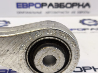 стойка стабилизатора задняя
