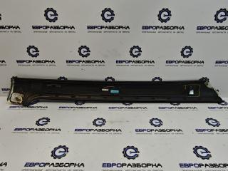молдинг лобового стекла правый