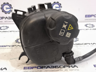 бачок расширительный