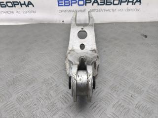 рычаг задний