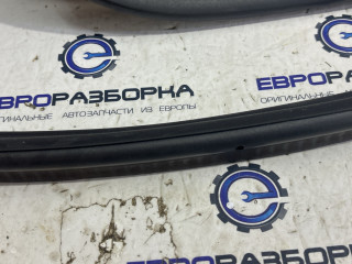 уплотнитель багажника