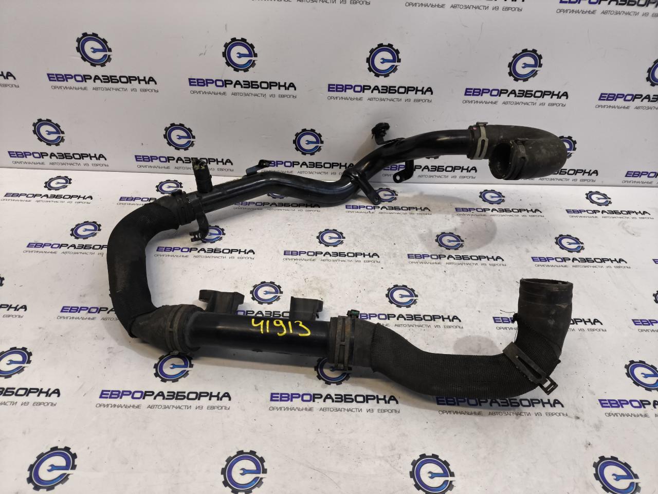 патрубок радиатора Land Rover Range Rover Velar 1 поколение L560 2018, 2.0 л., бензин, АКПП, передний привод, H4P38A512CB, HX738A512AB, LR092977, JDE38621, LR111133, H4P38A512CC, JDE40082, LR169924, H4P38A512CD - фото №1