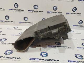 корпус воздушногo фильтра правый