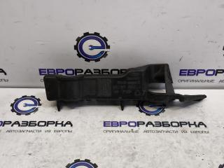 Крепление бампера переднего Audi A5 8T [рестайлинг] 8T 2012, 2.0 л., TFSI, бензин, АКПП, передний привод, 8T0807283C