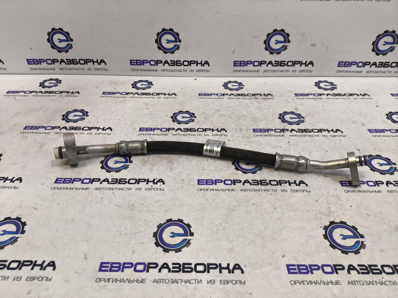 трубка кондиционера Land Rover Discovery Sport 1 поколение L550 2017, 2.0 л., дизель, АКПП, передний привод, HJ3219E932AB, J9C1794, LR105245 - фото №1