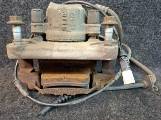 суппорт передний левый BMW X4 F26 2016, 2.0 л., дизель, АКПП, черный