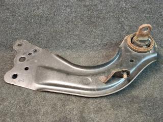 рычаг задний левый Mazda 6 GJ [рестайлинг] GJ 2015, 2.5 л., PYY1, бензин, АКПП, белый, седан, передний привод