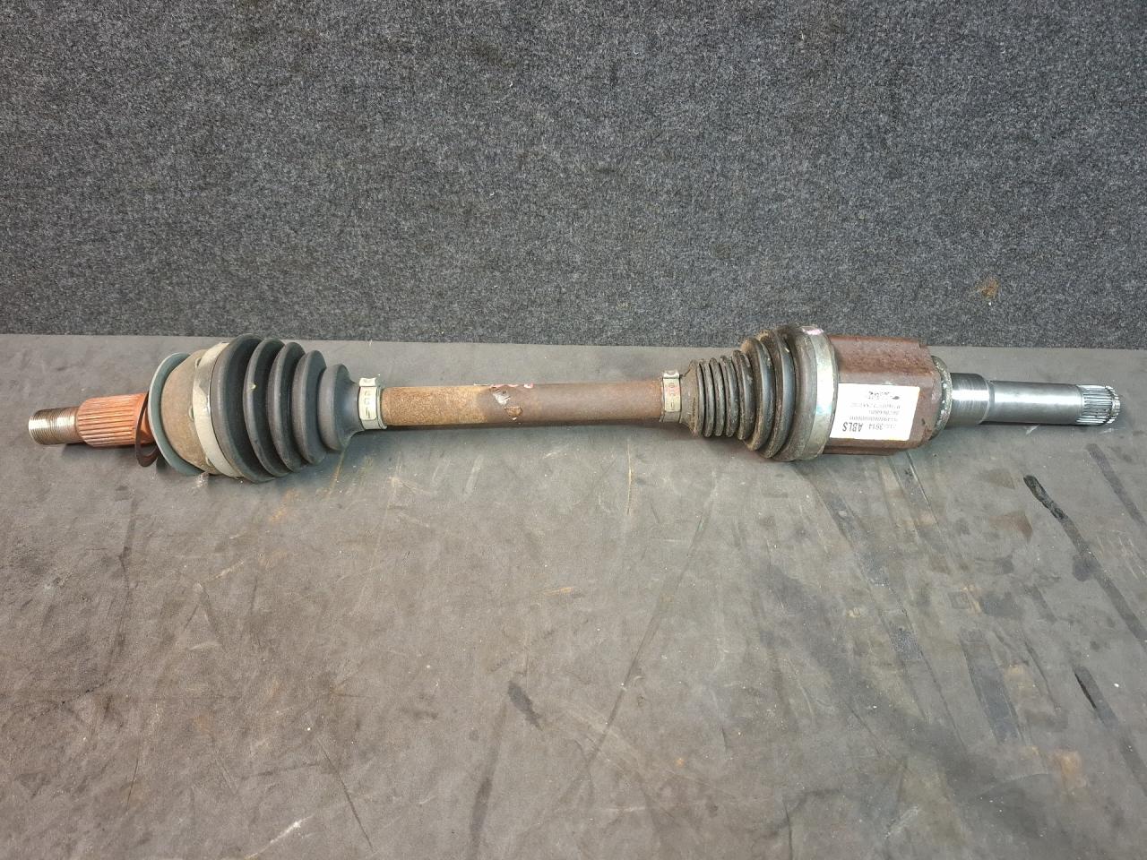 полуось передняя левая (приводной вал, ШРУС) Honda Civic 10 поколение 2017, 2.0 л., K20C2, бензин, АКПП, седан, передний привод - фото №1