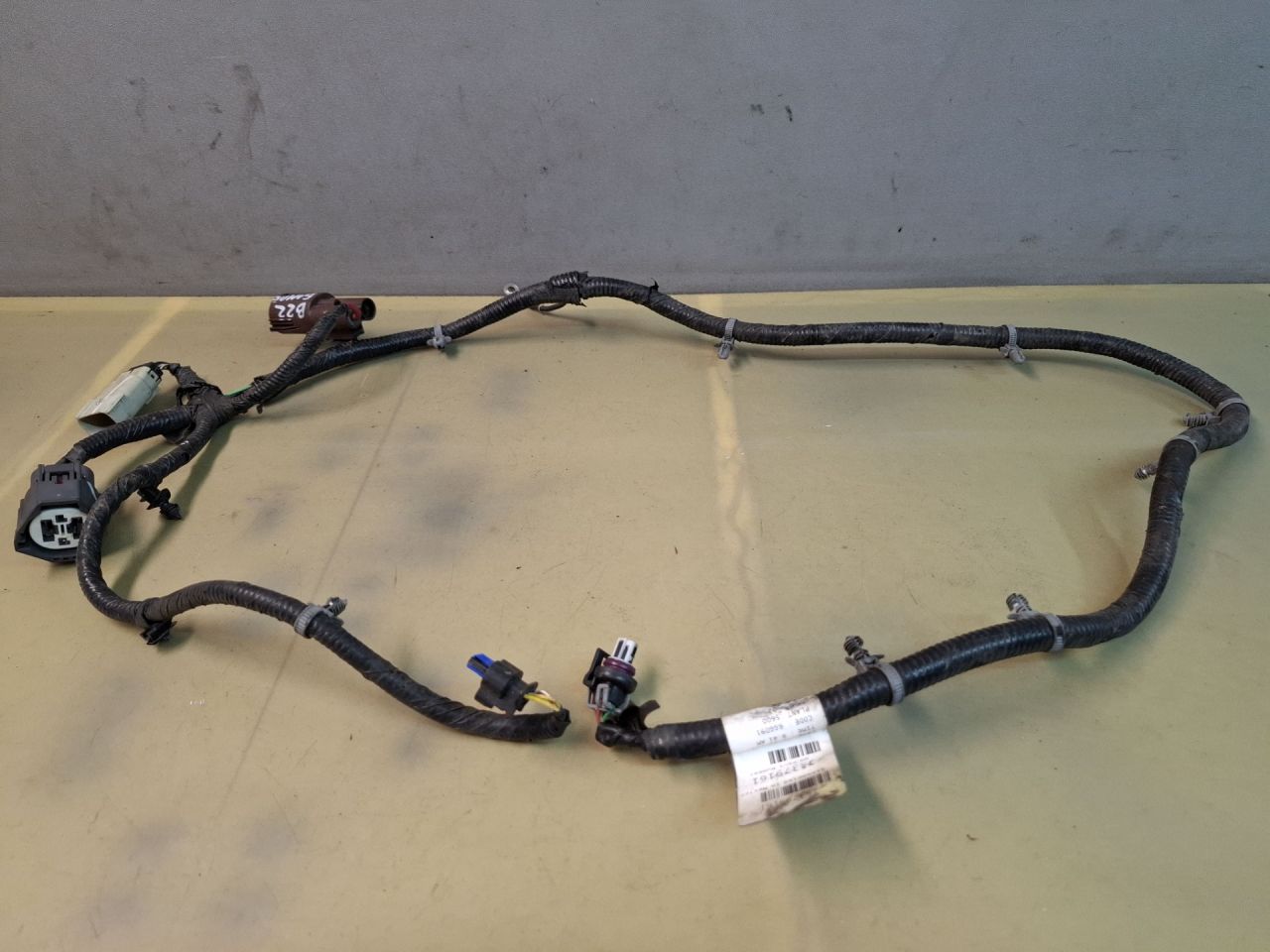 проводка Chevrolet Malibu 9 поколение 2018, 1.5 л., бензин, АКПП, бордовый, передний привод, 23379161 - фото №1