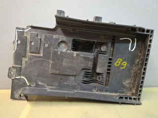 полка аккумулятора Ford Edge 2 поколение CD539 [рестайлинг] 2020, 2.0 л., бензин, АКПП, красный, внедорожник 5 дв., полный привод, K2GB10723BB