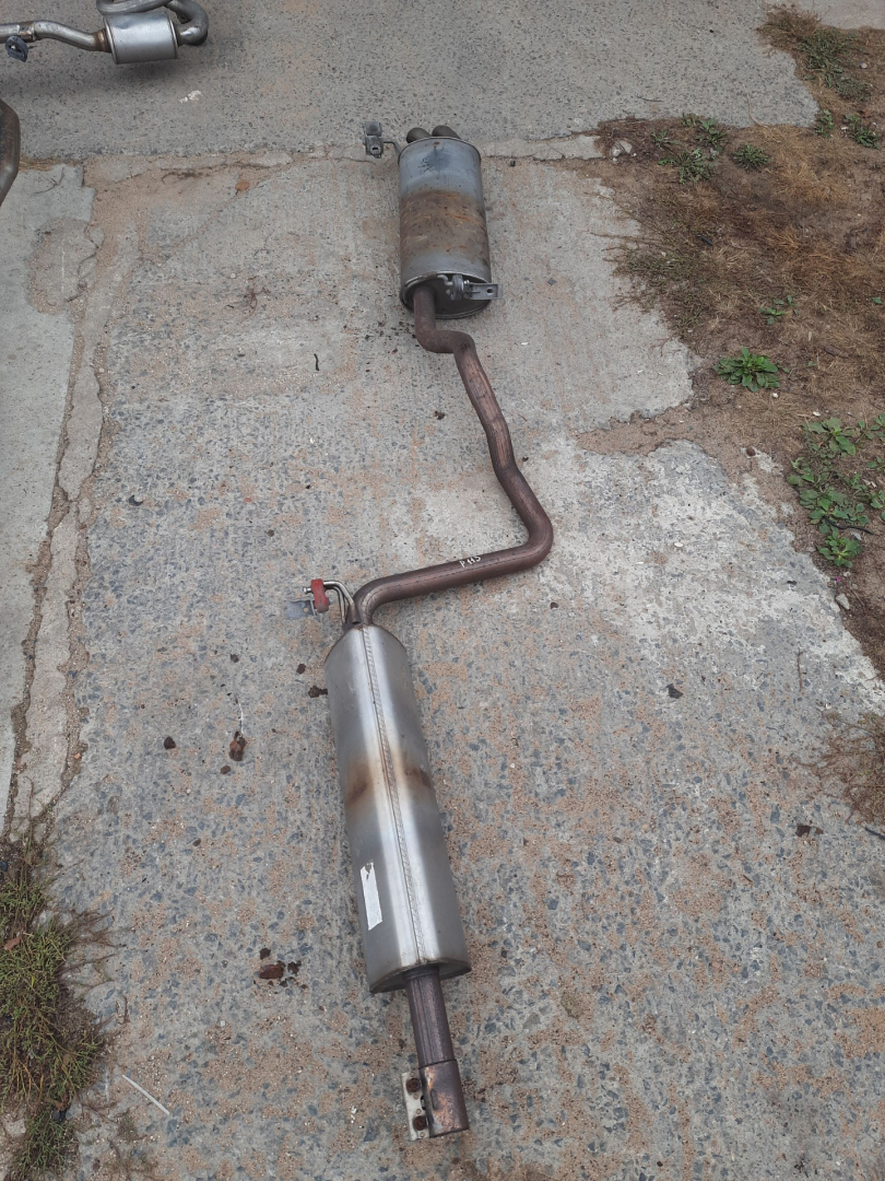 глушитель Volkswagen Jetta 7 поколение 2019, 1.4 л., бензин, АКПП, синий, седан, передний привод - фото №1