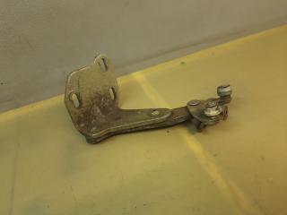 ролик двери сдвижной Volkswagen Transporter T4 2000