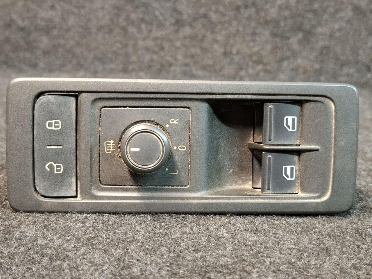 кнопка стеклоподъемника двери Volkswagen Transporter T6 2016, 7H5.959.539.AR, 7E5.867.255.B - фото №1