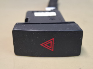 кнопка аварийной сигнализации Mazda 6 3 поколение [рестайлинг] GJ 2016, 2.5 л., PYY1, бензин, АКПП, серый /42а, седан, передний привод, BHR1664H0