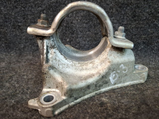 кронштейн полуоси Mazda 6 3 поколение [рестайлинг] GJ 2016, 2.5 л., PYY1, бензин, АКПП, серый /42а, седан, передний привод