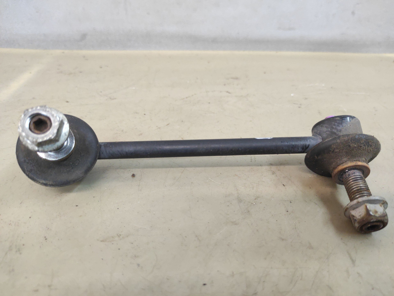 стойка стабилизатора Honda Accord 8 поколение CU2 2010, 2.4 л., K24Z3, бензин, АКПП, серый, седан, передний привод, правый руль - фото №1