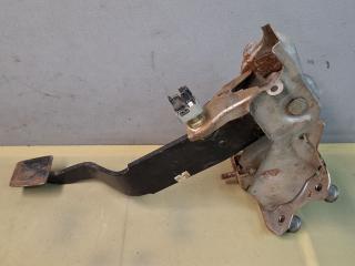 педаль тормоза Mazda 626 GF [рестайлинг] 1999, МКПП