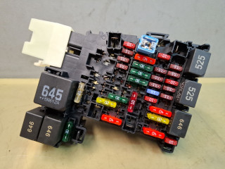 блок предохранителей Volkswagen Jetta 7 поколение 2019, 1.4 л., бензин, АКПП, серый, передний привод