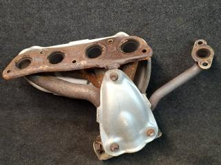 коллектор выпускной Toyota Prius V 1 поколение ZVW41 ZVW41 2014, 1.8 л., гибрид, АКПП, синий, хетчбэк 5 дв., передний привод