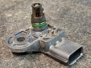 датчик абсолютного давления Mazda 6 GJ [рестайлинг] GJ 2015, 2.5 л., PYY1, бензин, АКПП, белый, седан, передний привод, PE02K3239, 0261230316