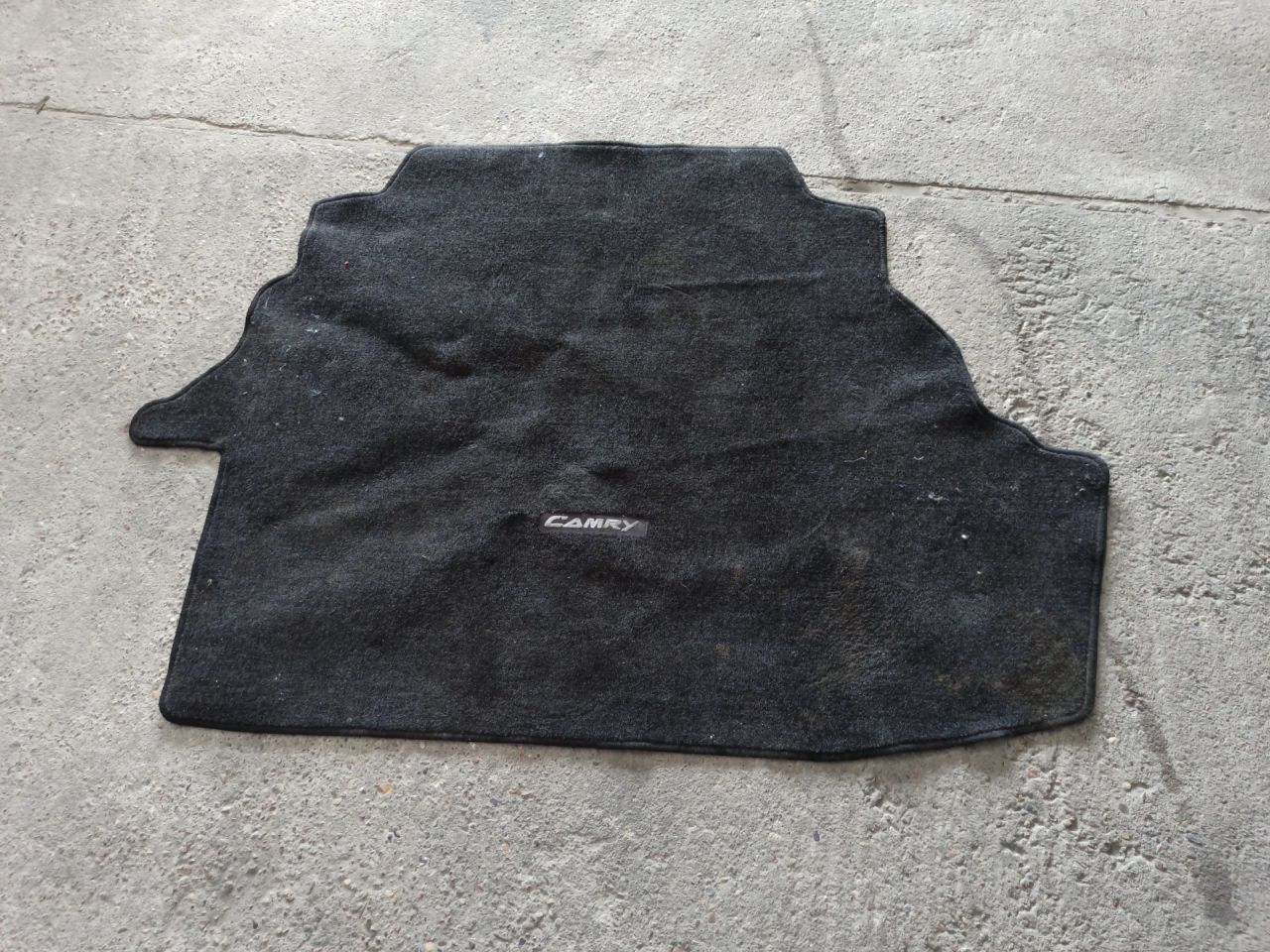 ковер багажника Toyota Camry 7 поколение XV40 ACV40 2009, 2.4 л., 2AZ-FE, бензин, АКПП, синий, седан, передний привод - фото №1