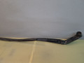 щеткодержатель (поводок стеклоочистителя, дворник) Mazda 6 3 поколение [рестайлинг] GJ 2016, 2.5 л., PYY1, бензин, АКПП, серый /42а, седан, передний привод - фото №4