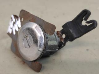 Личинка замка крышки багажника Ford Expedition 1 поколение UN93 [рестайлинг] 2001, 5.4 л., бензин, АКПП, черный, внедорожник 5 дв.