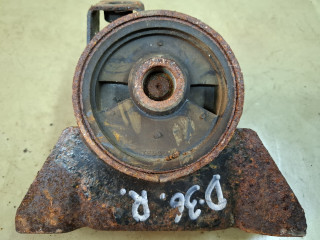 подушка крепления двигателя Mazda 323F BJ 2000, 2.0 л., RF3F, дизель, МКПП, хетчбэк 5 дв., передний привод