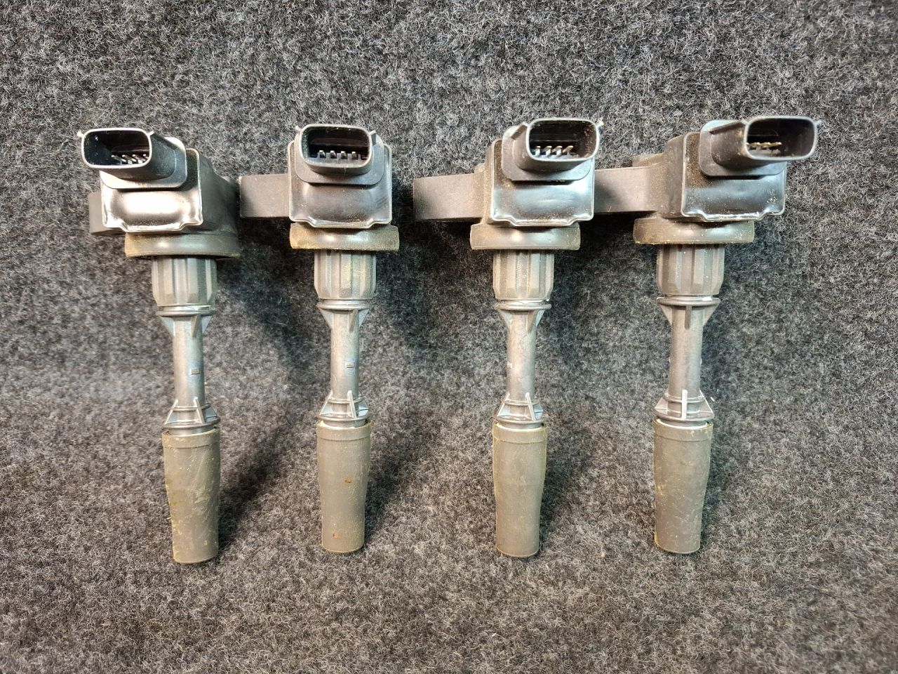 катушка зажигания Chevrolet Equinox 3 поколение 2018, 2.0 л., бензин, АКПП, передний привод, 12654078 - фото №1