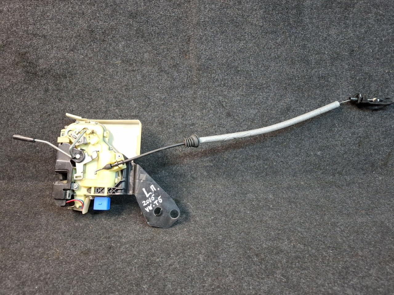 замок двери передней левой Volkswagen Transporter T6 2016 - фото №1