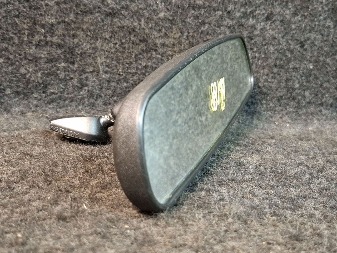 зеркало салона Mitsubishi ASX 1 поколение 2012, 2.0 л., 4B11, бензин, АКПП, черный, внедорожник 5 дв., полный привод, E8011681 - фото №1