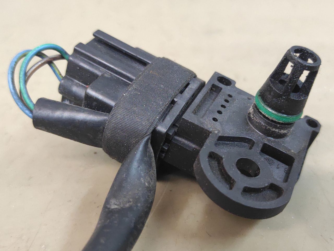 датчик абсолютного давления Mazda 3 BL 2010, 0261230181 - фото №1