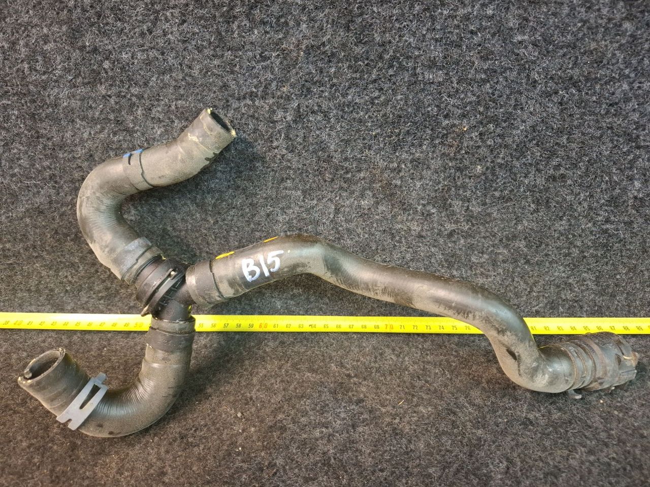 патрубок (трубопровод, шланг) Volkswagen Jetta 7 поколение 2019, 1.4 л., бензин, АКПП, серый, передний привод, 5QM122157AD - фото №1