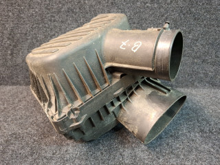 корпус воздушного фильтра Chevrolet Equinox 3 поколение 2018, 2.0 л., бензин, АКПП, передний привод, 84164617