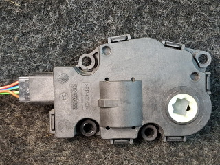 моторчик заслонки печки BMW X4 F26 2016, 2.0 л., дизель, АКПП, черный, T946104A, 020420151B