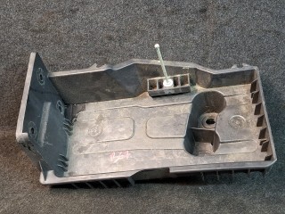 полка аккумулятора Ford Explorer 6 поколение U625 2020, 3.0 л., бензин, АКПП, внедорожник 5 дв., полный привод, L1MB-10723-AA