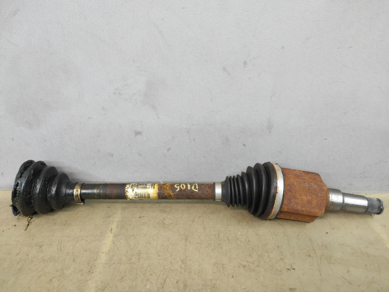 полуось передняя левая (приводной вал, ШРУС) Ford Escape 4 поколение CX482 2021, 2.5 л., гибрид, АКПП, внедорожник 5 дв., полный привод, LX673B437MAD - фото №1