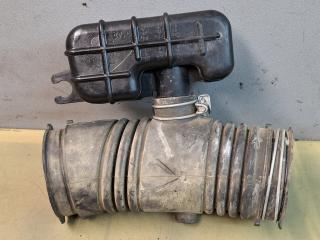 патрубок воздушного фильтра Toyota Highlander 2 поколение XU40 [рестайлинг] 2012, 3.5 л., 2GR-FE, бензин, АКПП, полный привод, правый руль, 17880-31170, 17893-31090