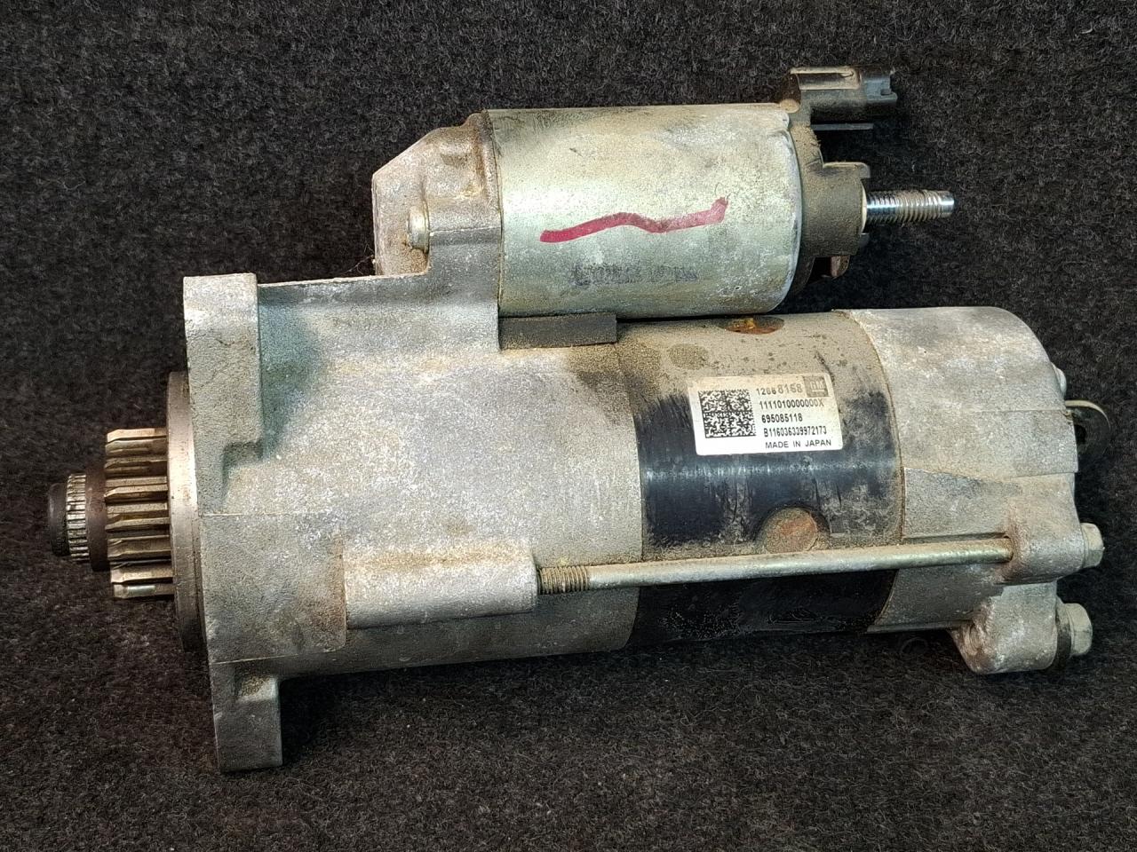 стартер Chevrolet Malibu 9 поколение 2017, 1.5 л., бензин, АКПП, черный, седан, передний привод, 12668168 - фото №1