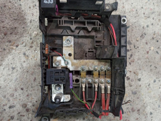 клеммник Volkswagen Touareg 1 поколение [рестайлинг] 2007, 3.0 л., BKS, дизель, АКПП, серый, правый руль